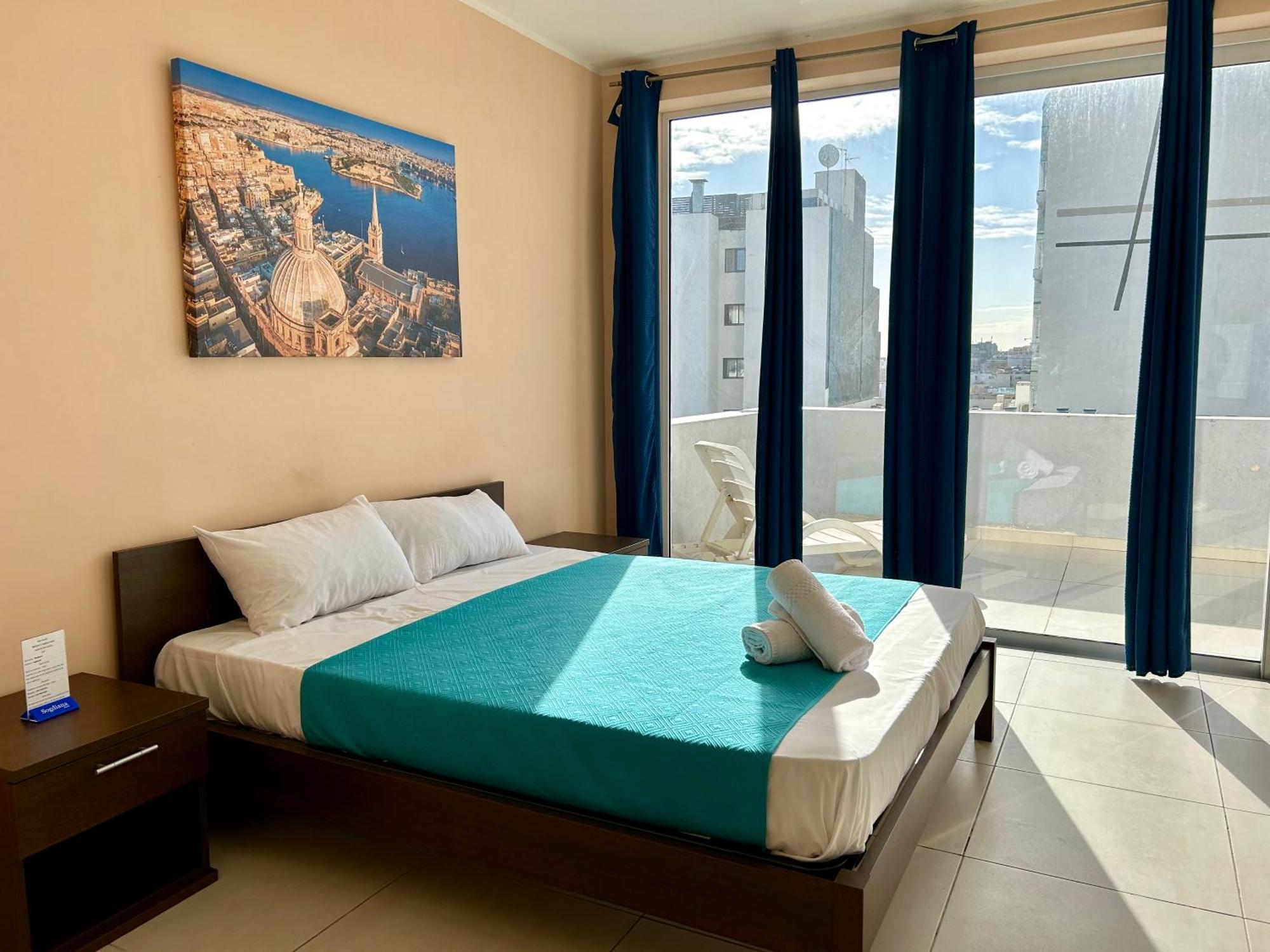 Malta Paradise Central Accomodation Hotel St. Julian's Exterior foto