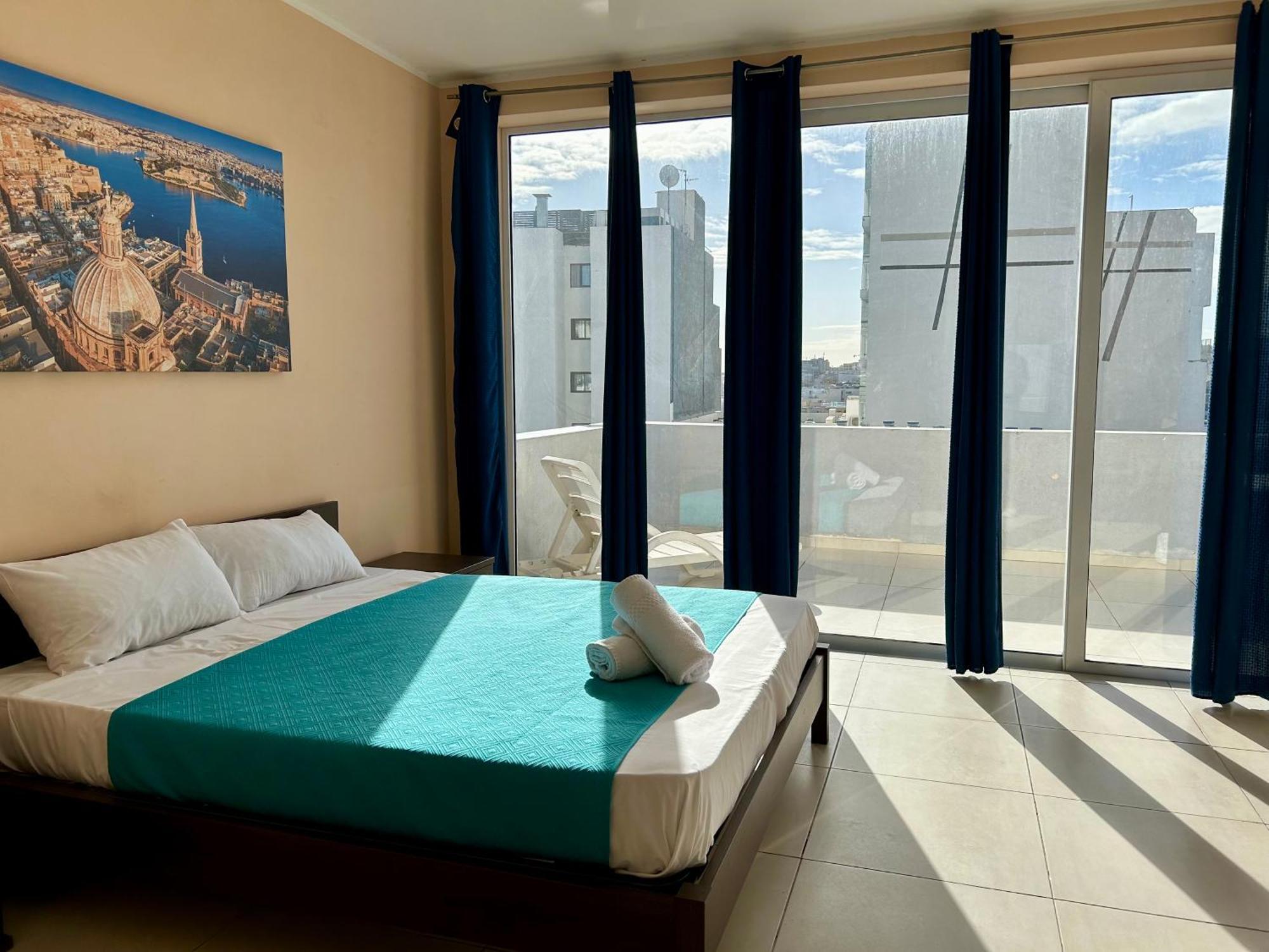 Malta Paradise Central Accomodation Hotel St. Julian's Exterior foto